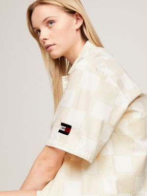 white genderneutrales boxy fit kurzarmhemd für herren - tommy jeans