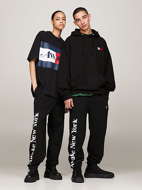 black tommy x awake ny logo relaxed joggers for men tommy jeans