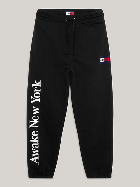 black tommy x awake ny relaxed fit jogginghose für herren - tommy jeans