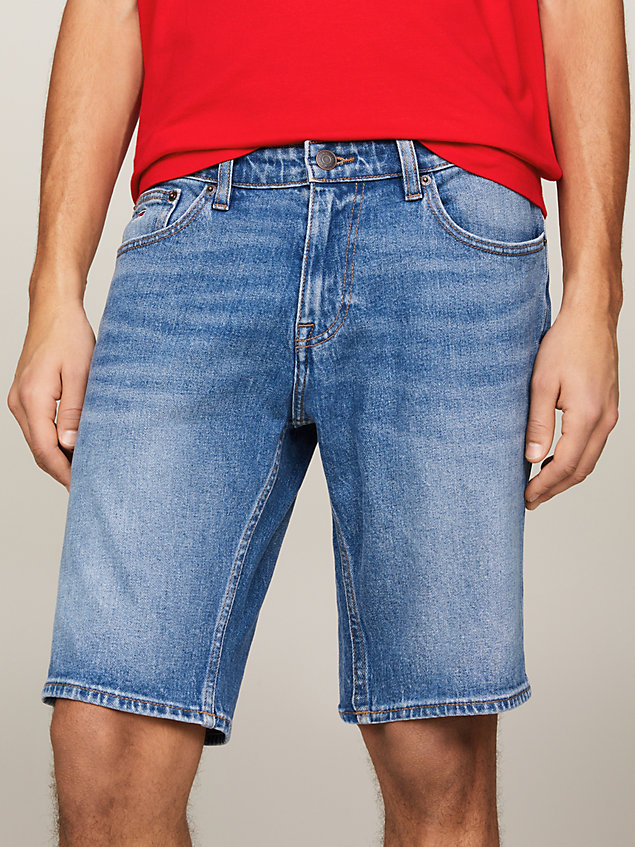 shorts scanton in denim effetto sbiadito denim da uomini tommy jeans