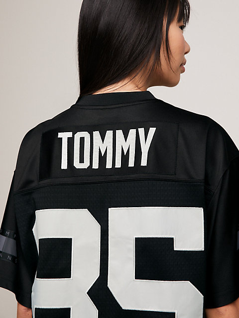 black tommy remastered dual gender mesh jersey oversized t-shirt for men tommy jeans