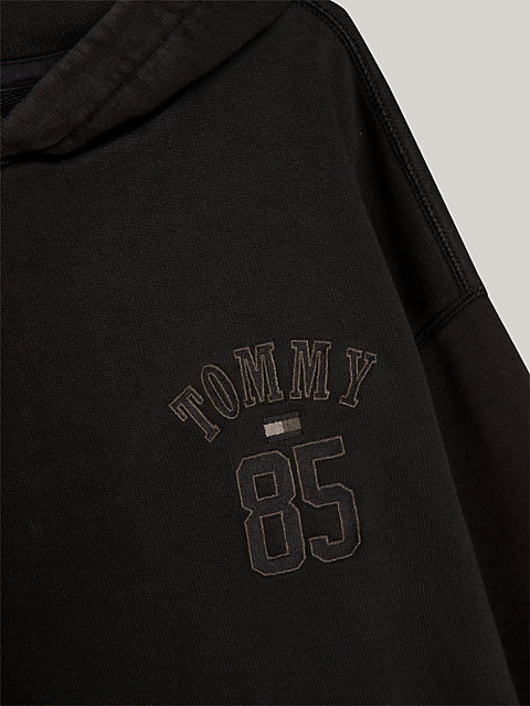 black tommy remastered 1985 collection genderneutraler hoodie für herren - tommy jeans
