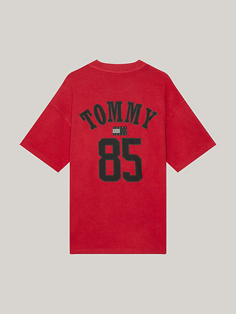 red tommy remastered genderneutrales 1985 collection relaxed fit t-shirt für herren - tommy jeans