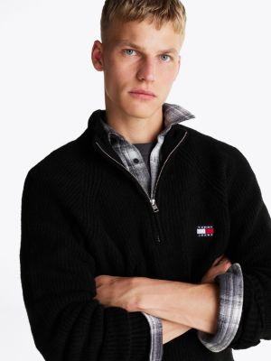 zwart trui met 1/4-rits en tommy-badge voor heren - tommy jeans