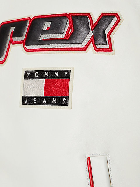 white tommy x avirex genderneutrale lederjacke für herren - tommy jeans