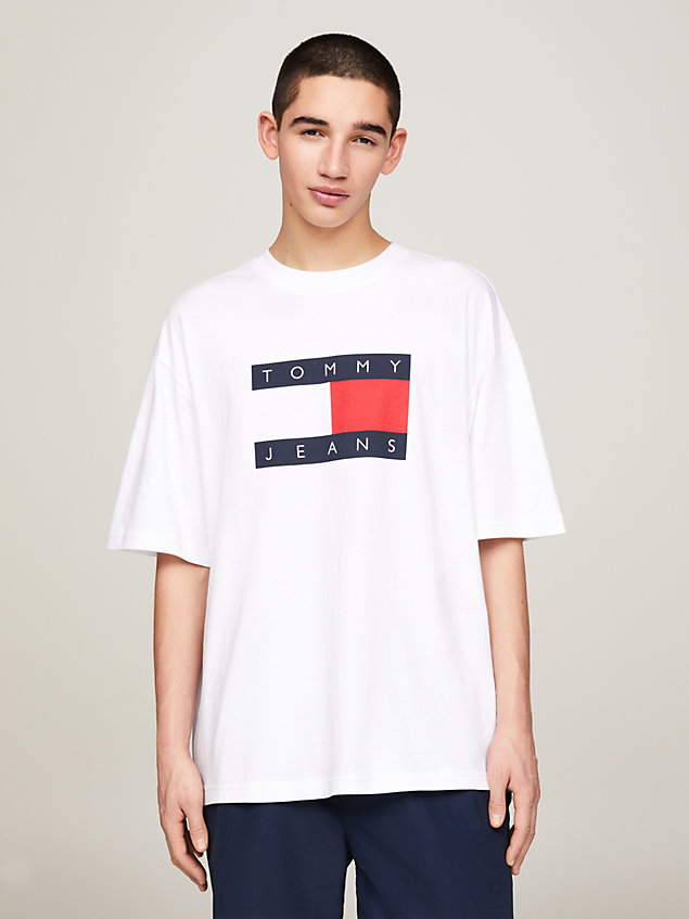 Tommy Jeans Men's Shirts, Polos & Sweaters | Tommy Hilfiger® HR