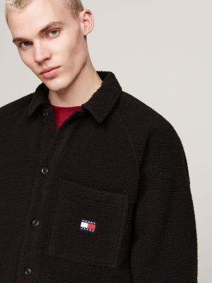 sobrecamisa polar de peluche con parche negro de hombres tommy jeans