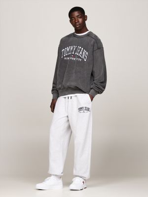 felpa varsity relaxed fit effetto sbiadito grigio da uomini tommy jeans