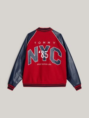 giacca varsity tj x game day con logo sul retro rosso da uomini tommy jeans