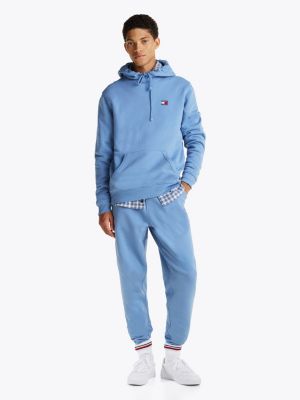 jogging tommy badge à cordon de serrage blue pour hommes tommy jeans