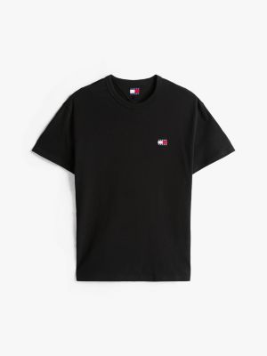 black tommy badge t-shirt for men tommy jeans