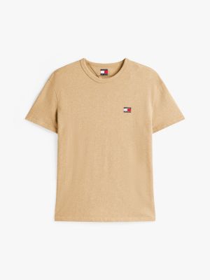 brown tommy badge t-shirt for men tommy jeans