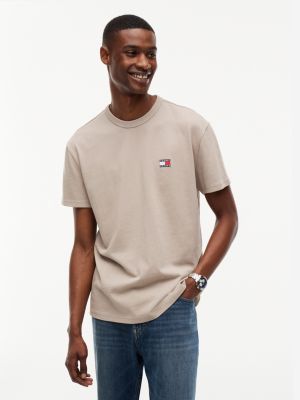 t-shirt à col ras-du-cou et drapeau tommy grey pour hommes tommy jeans