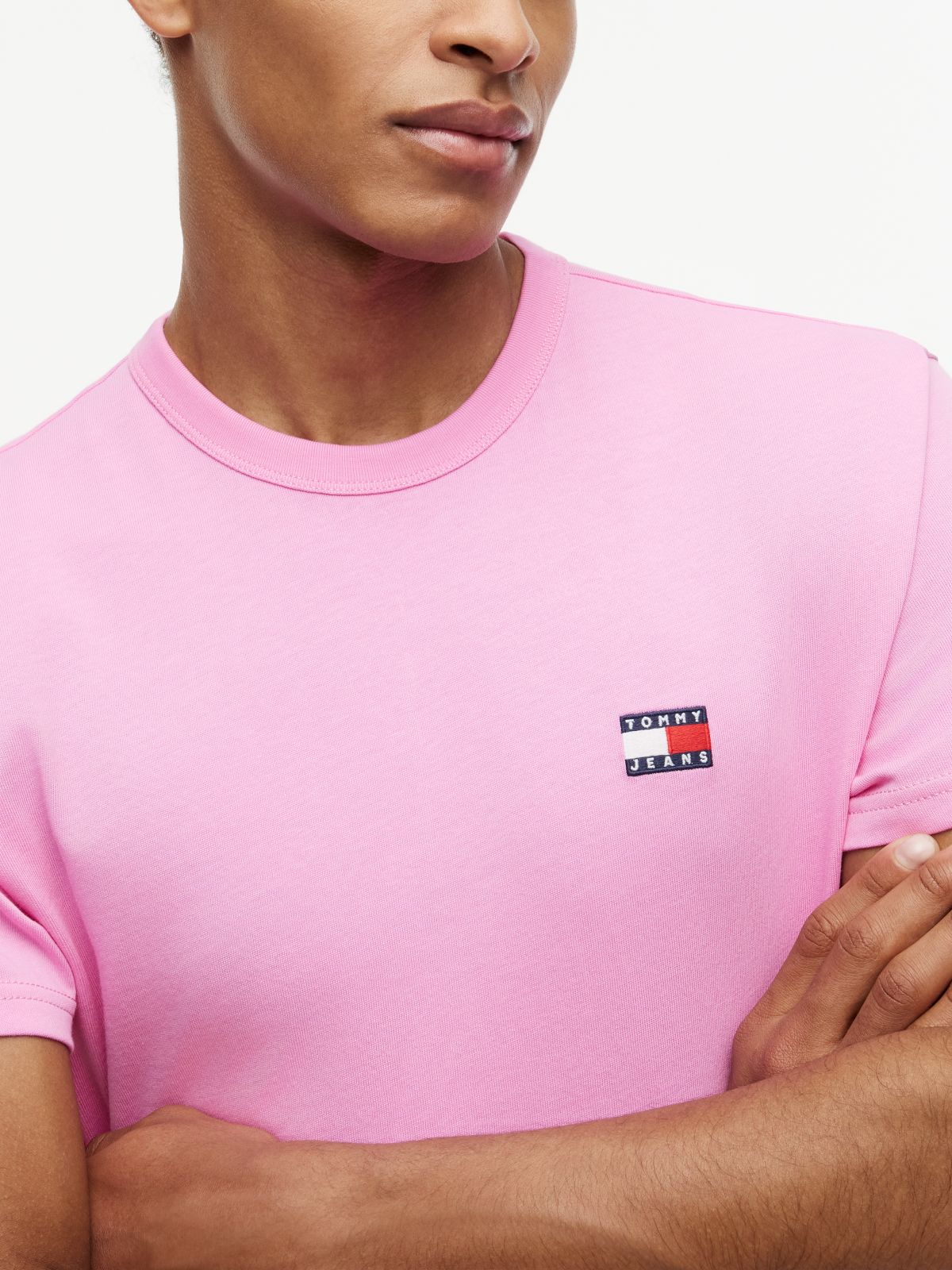 Tommy Badge Jersey Crew Neck T-Shirt — Pink