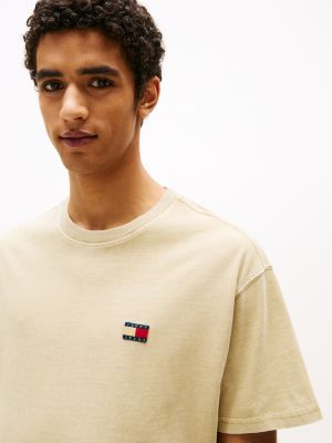 khaki relaxed fit t-shirt met geweven badge voor heren - tommy jeans