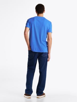 niebieski t-shirt z efektem wyblaknięcia i logo varsity dla mężczyźni - tommy jeans