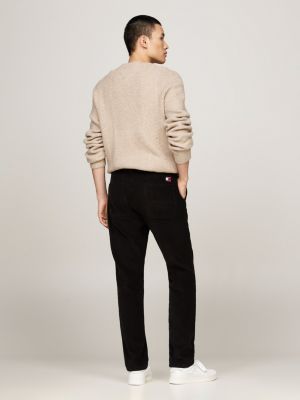 zwart ryan garment-dyed corduroy chino voor heren - tommy jeans