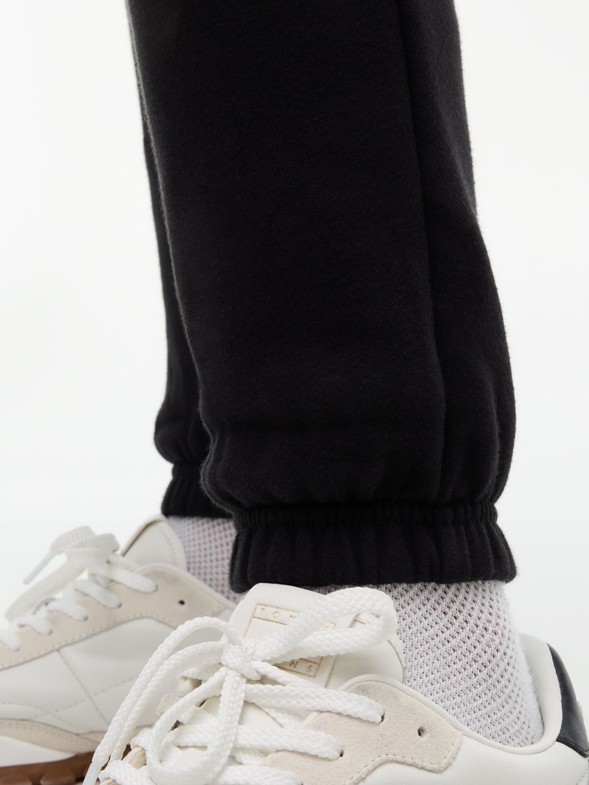 Tommy Flag Slim Fleece Drawstring Joggers — Black