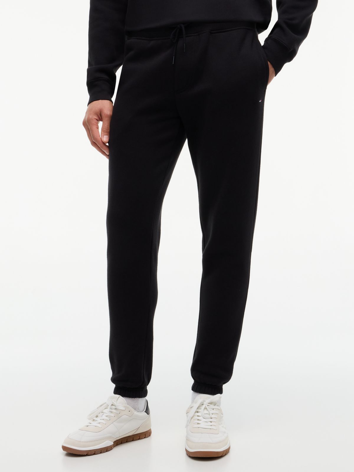 Tommy Flag Slim Fleece Drawstring Joggers — Black