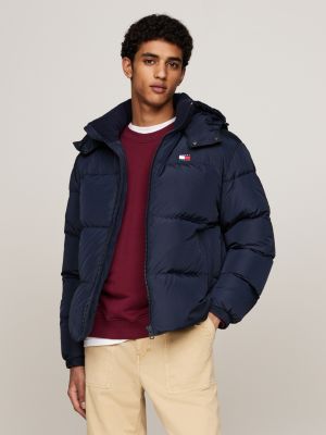 blue alaska puffer-jacke mit flag-badge für herren - tommy jeans