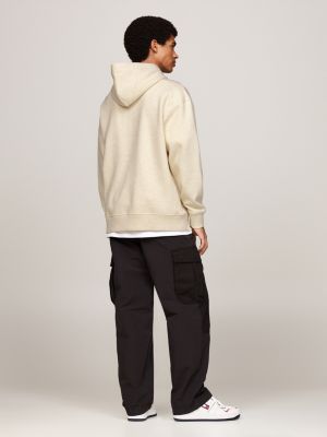 beige gemêleerde relaxed hoodie met vlag voor heren - tommy jeans