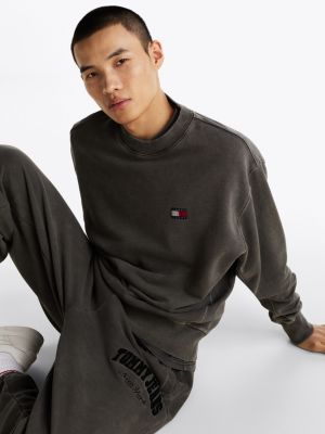 grijs relaxed fit sweatshirt met badge voor heren - tommy jeans