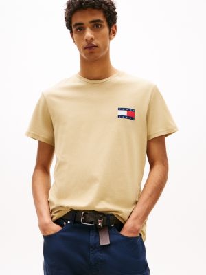 brown tommy badge slim t-shirt for men tommy jeans