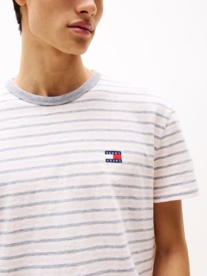 multi tommy badge contrast collar t-shirt for men tommy jeans