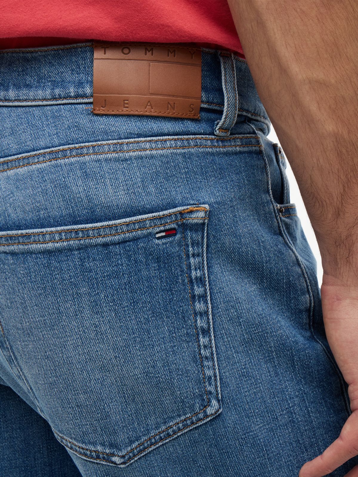 Jaimie Loose Straight Faded Jeans — Blue