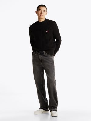 black tommy badge textured rib-knit jumper for men tommy jeans