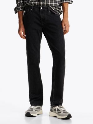black scanton slim jeans in schwarz mit fade-effekt für herren - tommy jeans