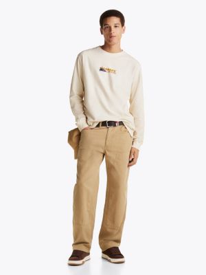 t-shirt a maniche lunghe con logo sul retro beige da uomini tommy jeans