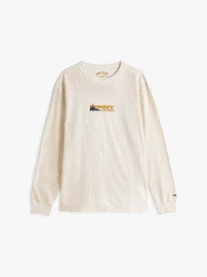 beige back logo long sleeve t-shirt for men tommy jeans