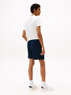 short coupe standard à écusson drapeau bleu pour hommes tommy jeans