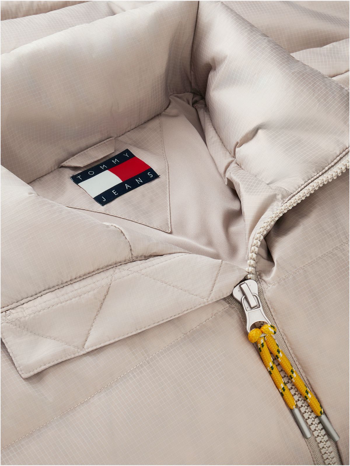 Down Hooded Ripstop Alaska Puffer Jacket — Grey