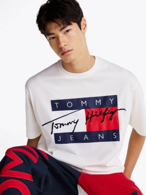 wit jersey t-shirt met vlaglogo voor heren - tommy jeans