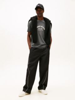 Arch Logo Textured T-Shirt — Black 3