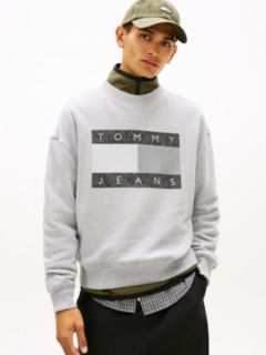 90s Tonal Flag Badge Sweatshirt — Grey 1