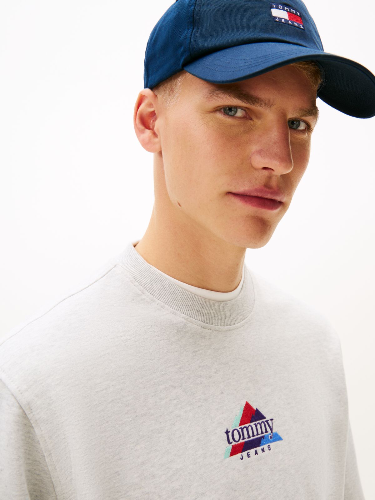 Mountain Logo Embroidery Terry Sweatshirt — Grey