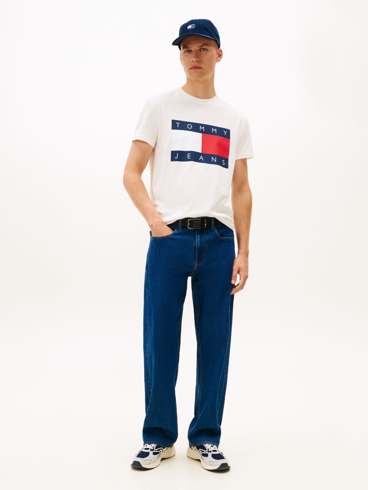 Flag Badge Crew Neck T-Shirt — White