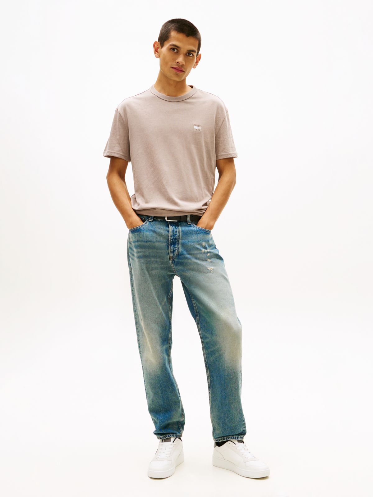 Tommy Badge Jersey Crew Neck T-Shirt — Grey