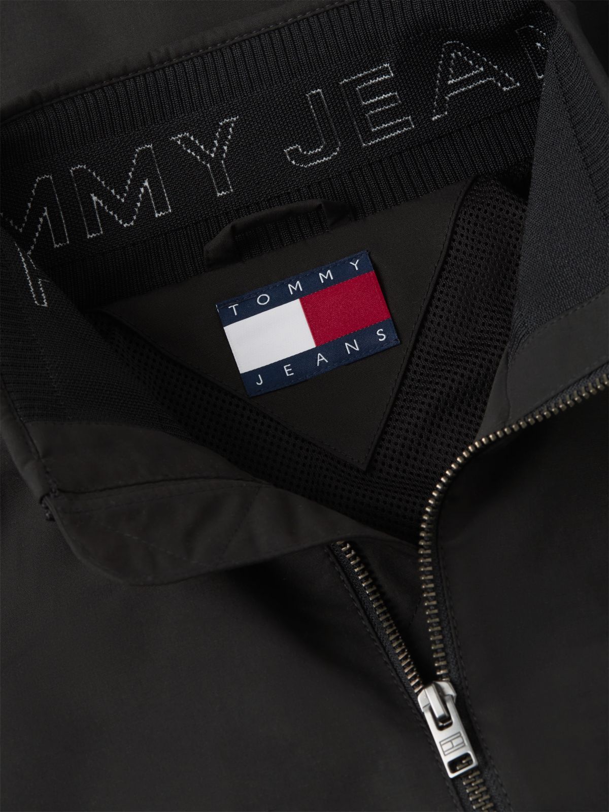Collar Logo Water Repellent Zip-Thru Jacket — Black