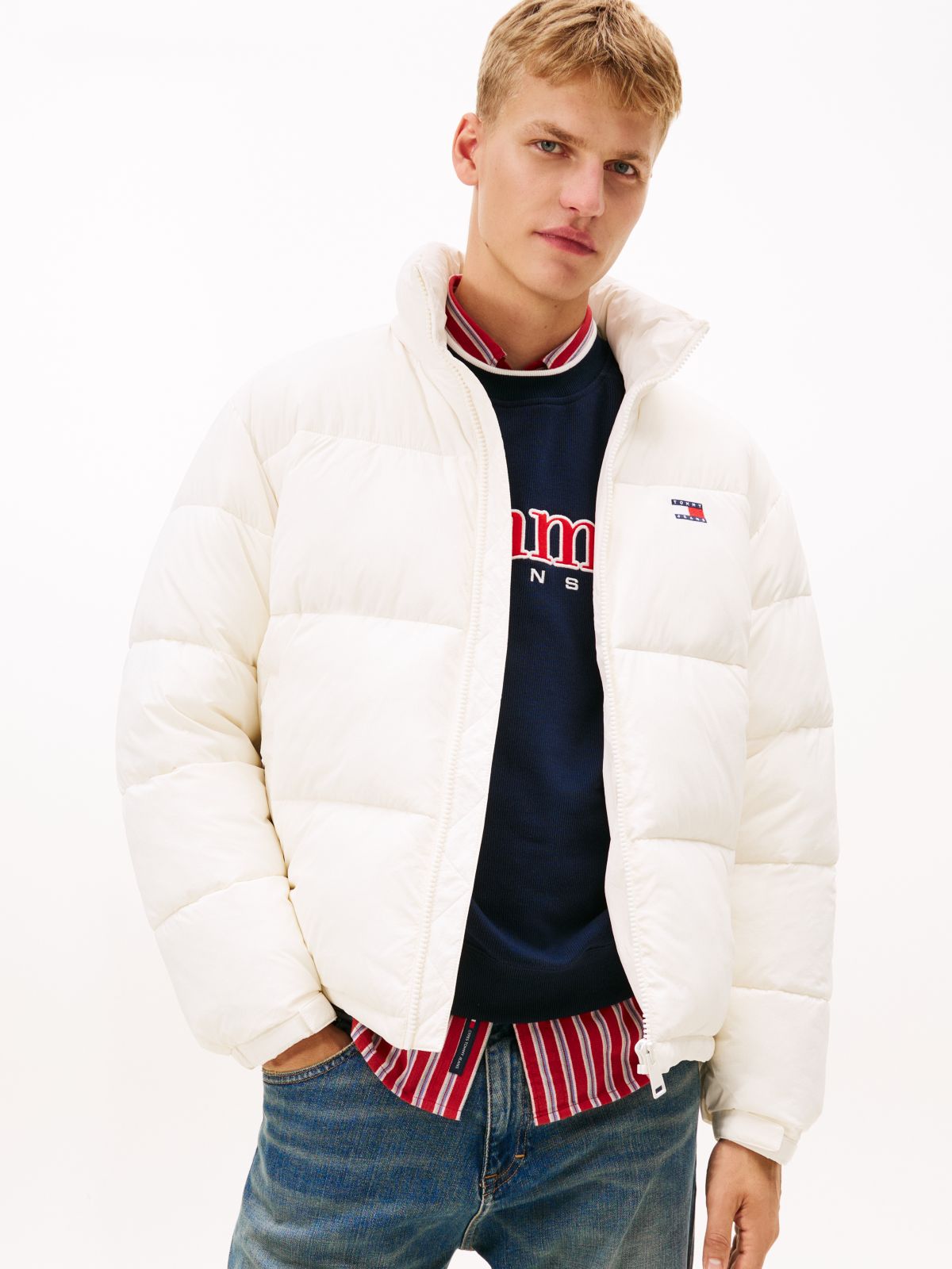 Back Logo Relaxed Hooded Puffer Jacket — White