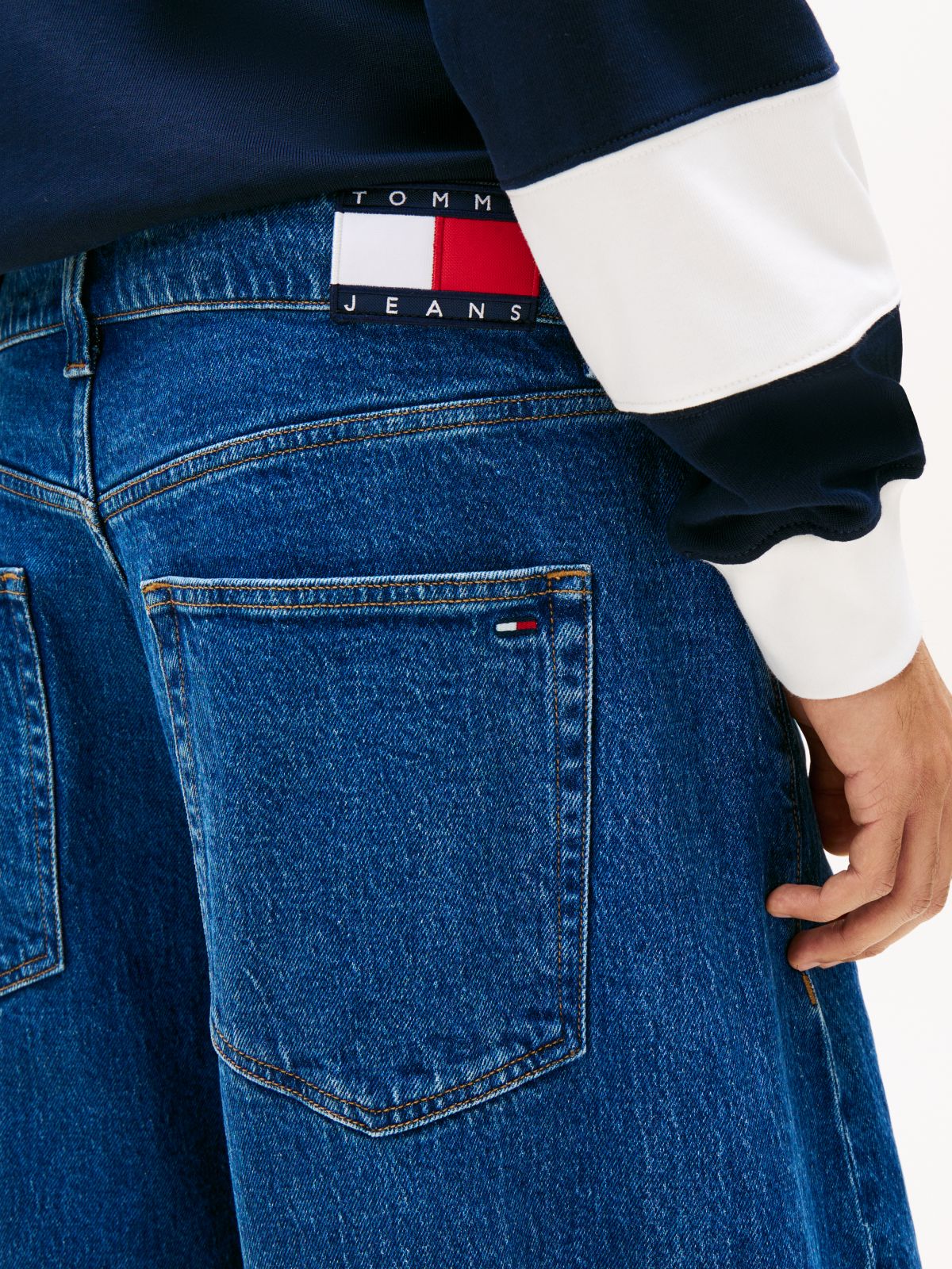 Ashton Barrel Twisted Seam Jeans — Blue
