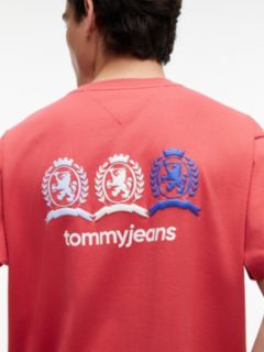 Back Repeat Crest Logo Relaxed T-Shirt — Red 4