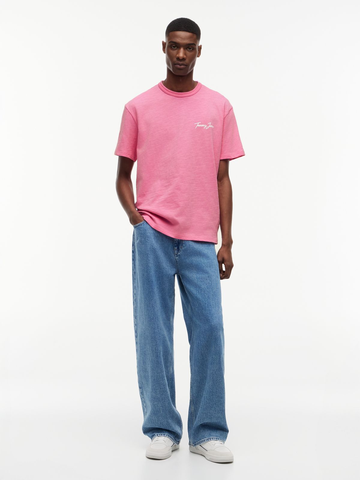 Back Graphic Textured Relaxed T-Shirt — Pink