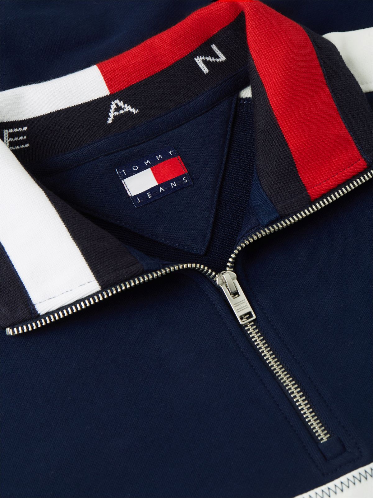 Colour-Blocked Quarter-Zip Relaxed Sweatshirt — Blue