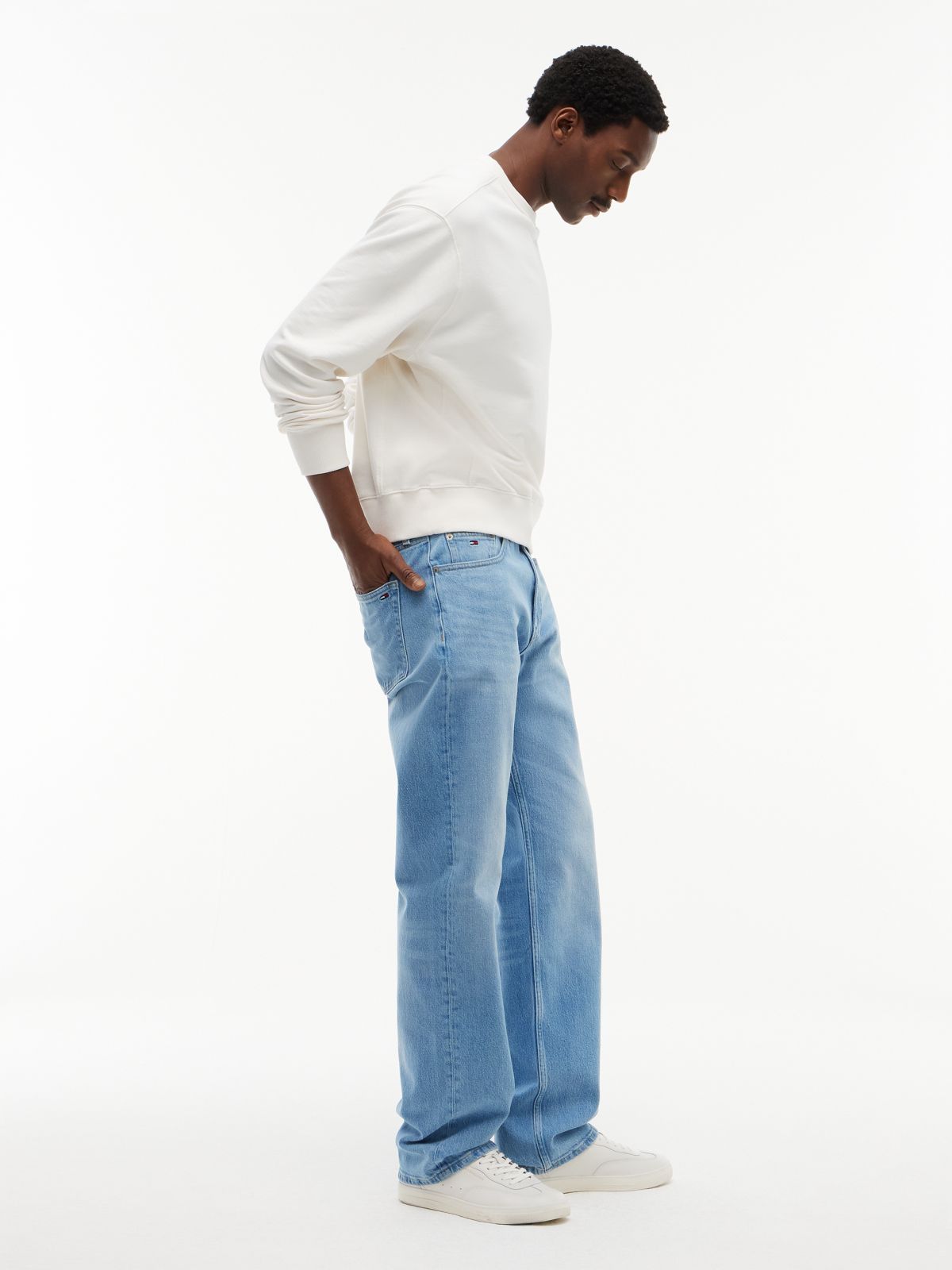 Otis Regular Straight Leg Faded Jeans — Blue