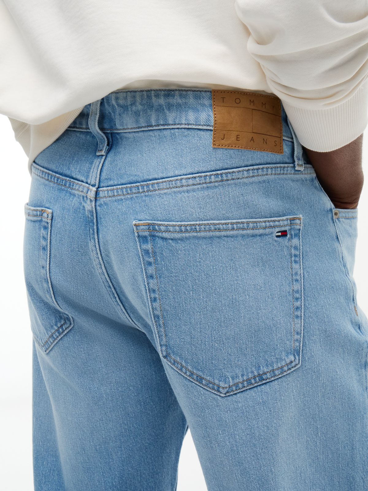 Otis Regular Straight Leg Faded Jeans — Blue