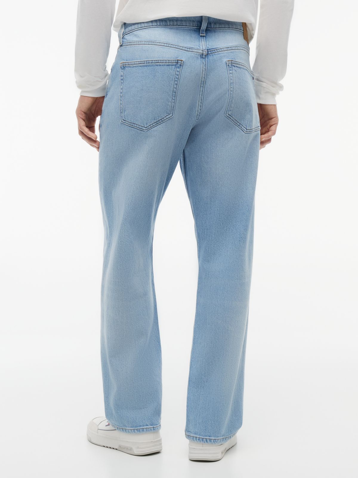 Otis Regular Straight Leg Faded Jeans — Blue